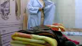 nargis bhabhi from kolkata caught changing after shower